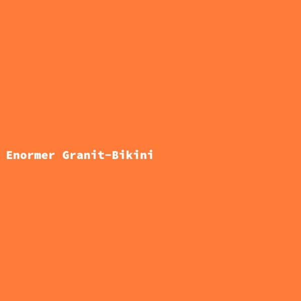 Enormer Granit-Bikini