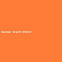 Enormer Granit-Bikini